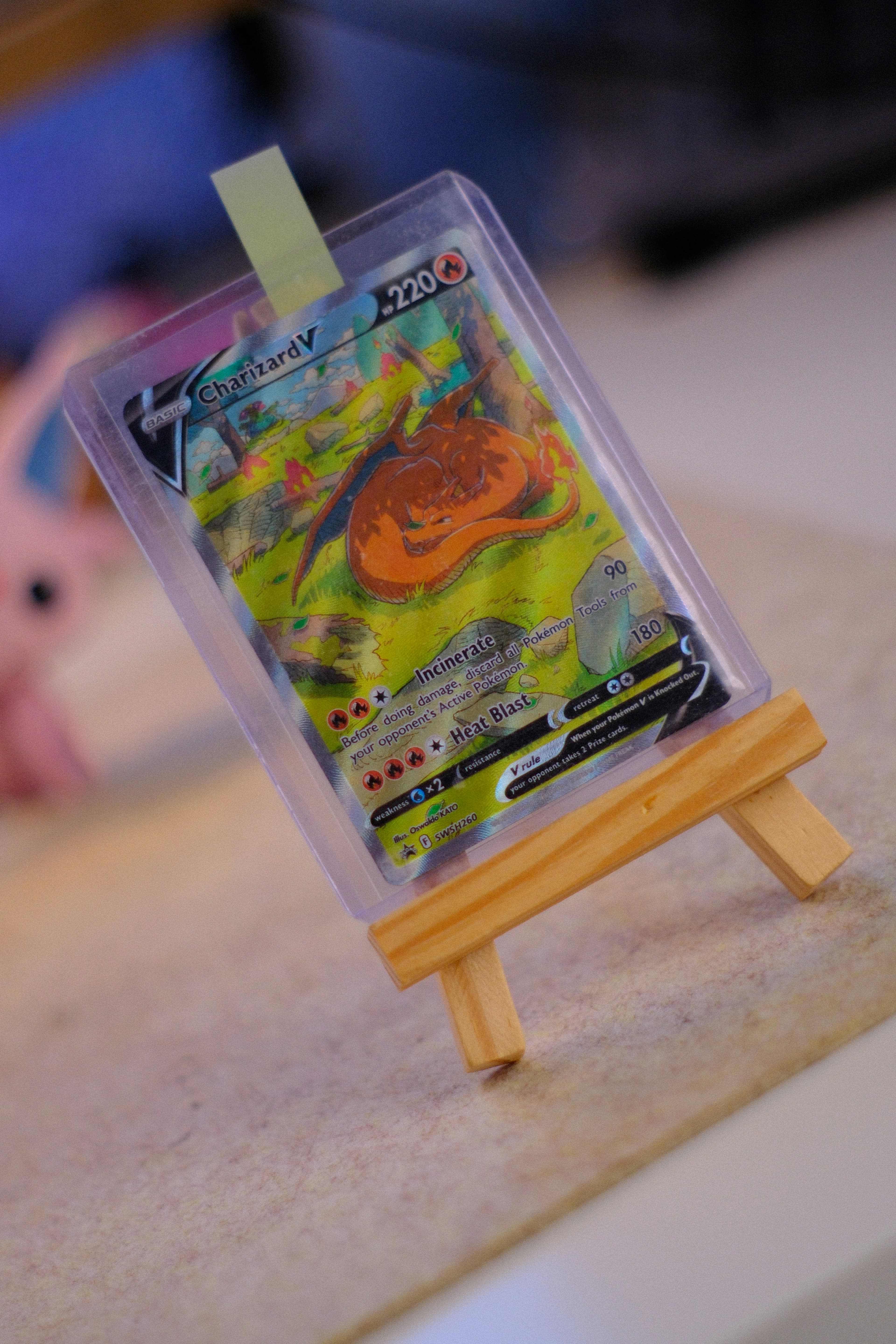 Charizard RAW MINT image 1